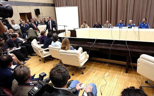 Nikolai Budarin and NASA ISS Science Officer Don Pettit answer questions during a Press Conference.