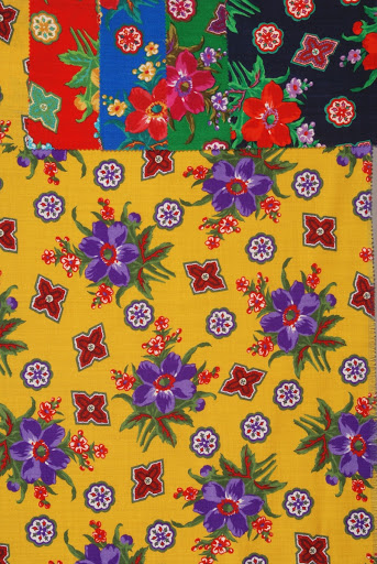 swatch (apparel) zoom image