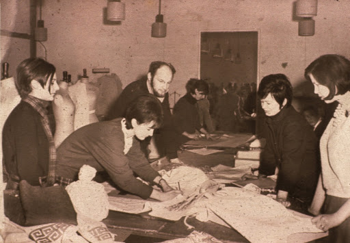 Janey Ironside with students