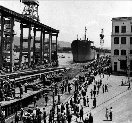 Archivio storico eni - Varo Agip Alderamine