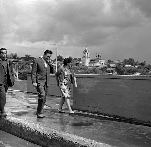 Soviet cosmonaut V. M. Komarov on a bridge over the river Oka