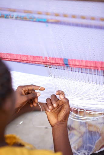 Ekwutolom Chigozie, Akwete weaver