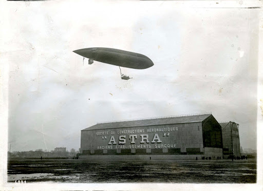 Astra-Torres No 1 Airship in Paris