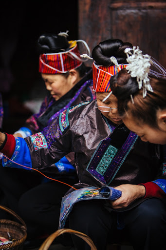 Grandma Teaching the Techniques2