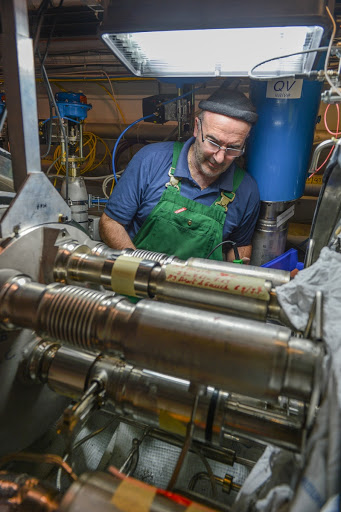 People woking on LHC tunnel during LS1
