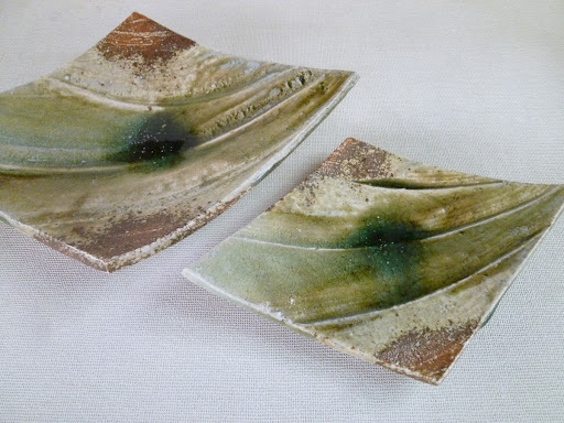 Rectangular plates, Iga ware