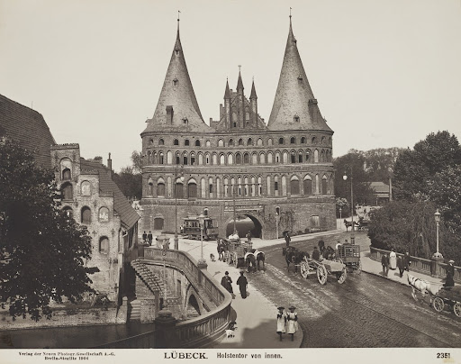 Lübeck: Holsten Gate