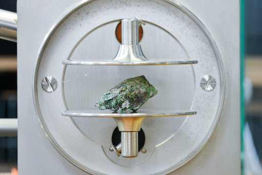 Détail d'une chambre d'ionisation.