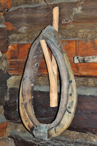 THE STABLE FROM DO POTOKA