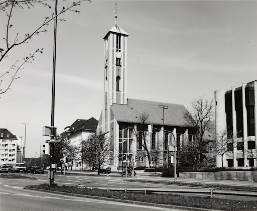 Munich: Protestant Parish, University and Deanery Church of Saint Mark (Markuskirche)