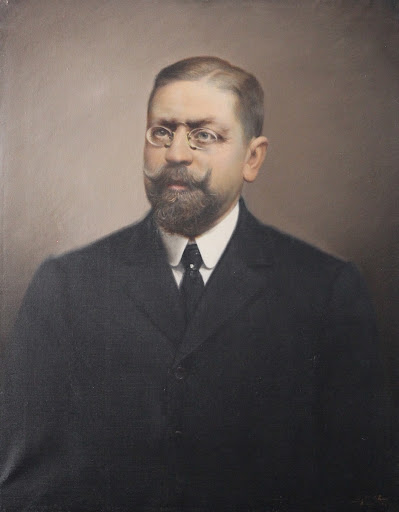 Adolfo Portela portrait