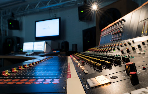 Studio 1