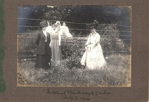 Millicent Garrett Fawcett and others in Colonel Blathwayt's garden