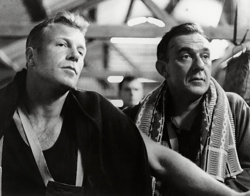 Jack Thompson as Foley and Robert Bruning as Tom