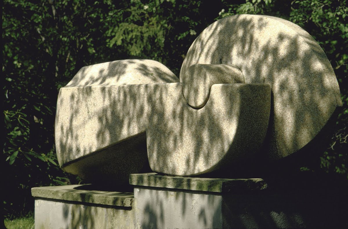 Yr. End Issue-Sculpture Garden