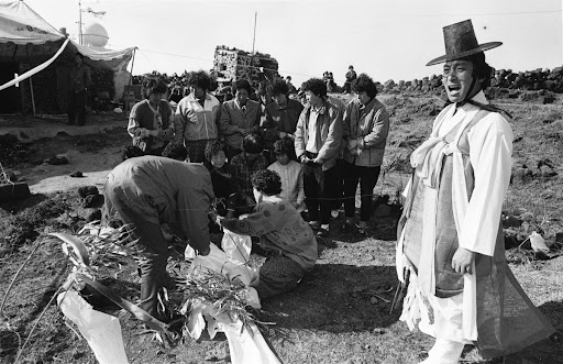 The Yeongdeunggut of Jocheon-eup, Bukchon-ri Garitdang