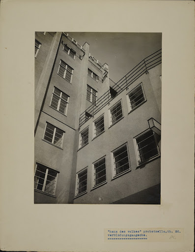 "haus des volkes" probstzella, verbindungsecke (Architekt Alfred Arndt)