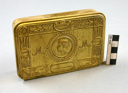 Brass metal 'Princess Mary' type gift box issued to Charles Lee at Christmas