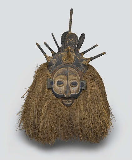 Ndeemba Mask for N-khanda Initiation
