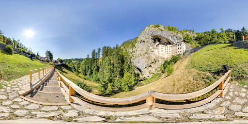 Predjama Castle in 360° view