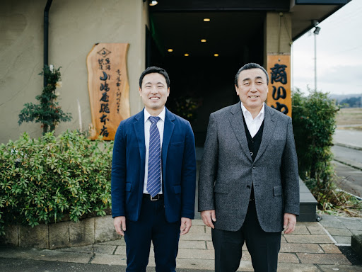 The Third Head of Kojima Sohonten, Shigenori Kobayashi (Right) and Kobayashi