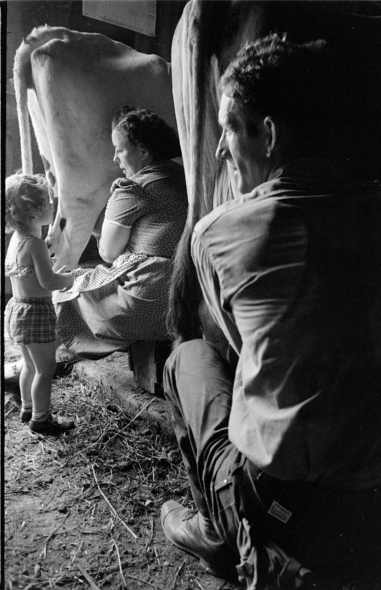 Farmer Charlie Eater And Wife - Mt. Vernon, Ill, Farm