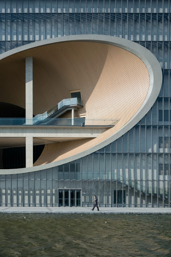 The Self-Taught Architect — Google Arts & Culture