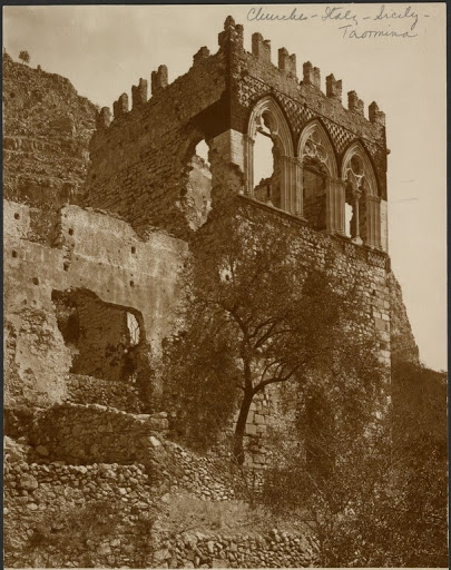 Taormina, Avanzi della Badia Vecchia