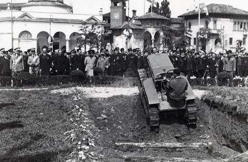 Visita del Re Vittorio Emanuele III alla Fiera Campionaria di Milano del 1935