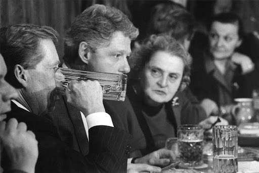 Václav Havel, Bill Clinton, Madeleine Albright at "U Tygra" Pub, Prague