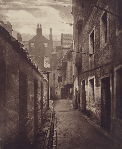 Close, No. 115 High Street.