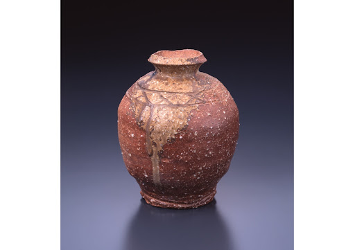 信楽焼 《信楽蹲》 - 三代高橋楽斎 (1898-1976) — Google Arts & Culture