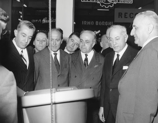 Visita del ministro dell'interno Giuseppe Spataro alla Fiera Campionaria di Milano del 1960
