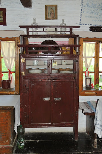 HOUSE FROM RIEČNICA U PONIŠTOV