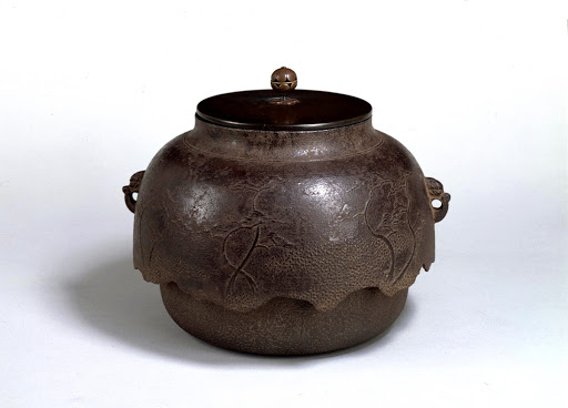 和銑茶の湯釜《浜松図真形釜》東京国立博物館所蔵