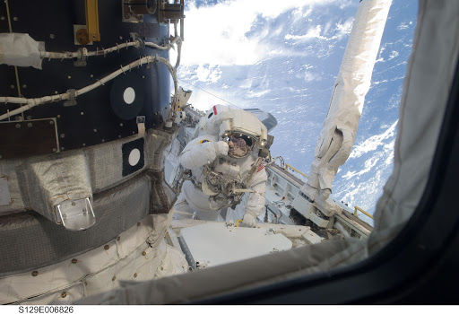 View of STS-129 MS3 Foreman during EVA1
