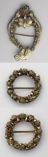 Set of kebaya brooches