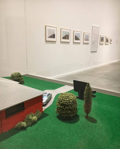 Installation view: Dan Graham/Rocks