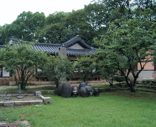 남양주 궁집 안채 옆면