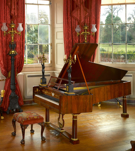 Quadruple-strung Grand Piano