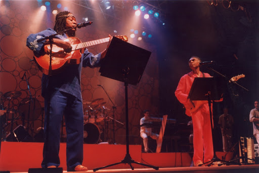 Gilberto Gil e Milton Nascimento na estreia do show Gil & Milton no Canecão