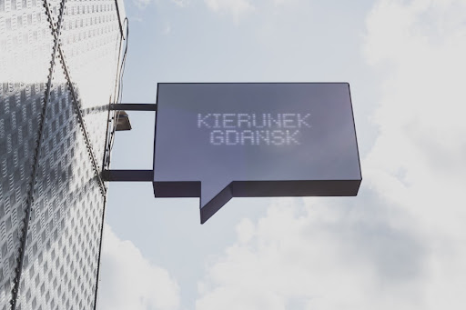 Redłowo railway station 1