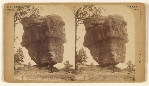 Garden of the Gods, Balanced Rock. (Full Front)
