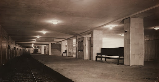 Berlin: Subway station Moritzplatz