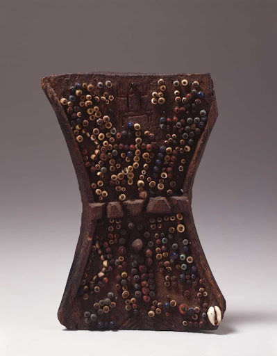 Memory board ("Lukasa")