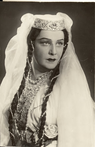 N. D. Shpiller as Tamara