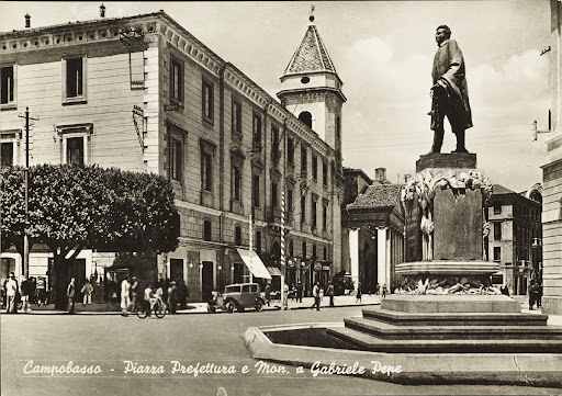 Piazza Prefettura e Mon.a Gabriele Pepe, Campobasso