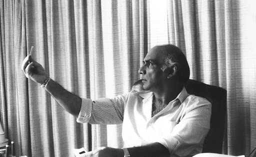 Yash Chopra lost in thoughts