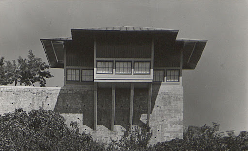 Taşlık Coffee House, Maçka, İstanbul, 1947-1948
