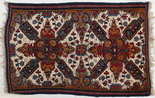 Carpet “Gollu Chichi”
